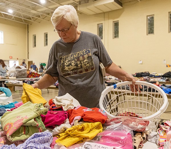 Annual rummage sale delights shoppers - Vimarsana News