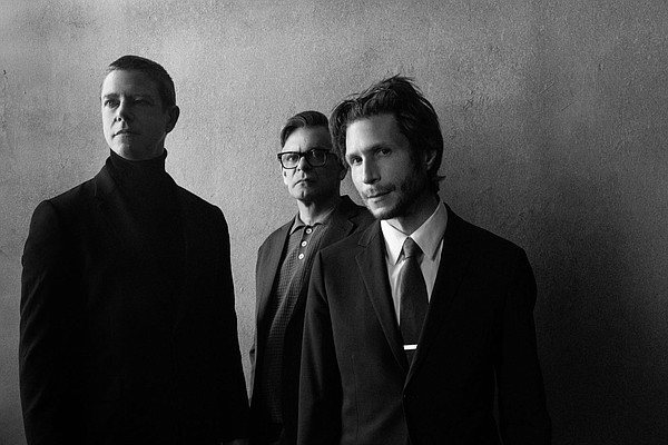 Interpol celebrates 20 years on tour with Smashing Pumpkins - Vimarsana News