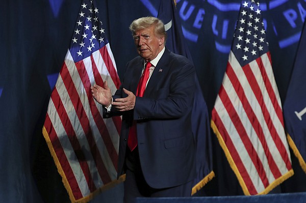 Lawyers tangle in Trump case - Vimarsana News