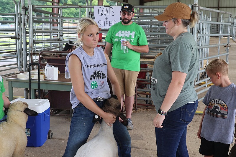 Youths get handson at Livestock 101 in Drew County The Arkansas DemocratGazette Arkansas
