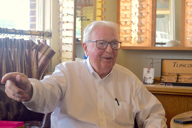 WATCH Mr. Peepers Towle closes doors after 50plus years in