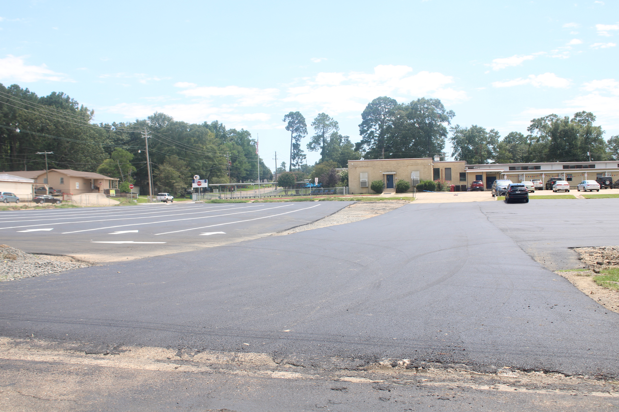 Lanes at three EDSD schools to help streamline pickup - Vimarsana News