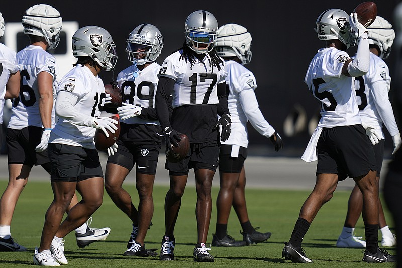 Raiders receiver Davante Adams returns to practice, National Sports