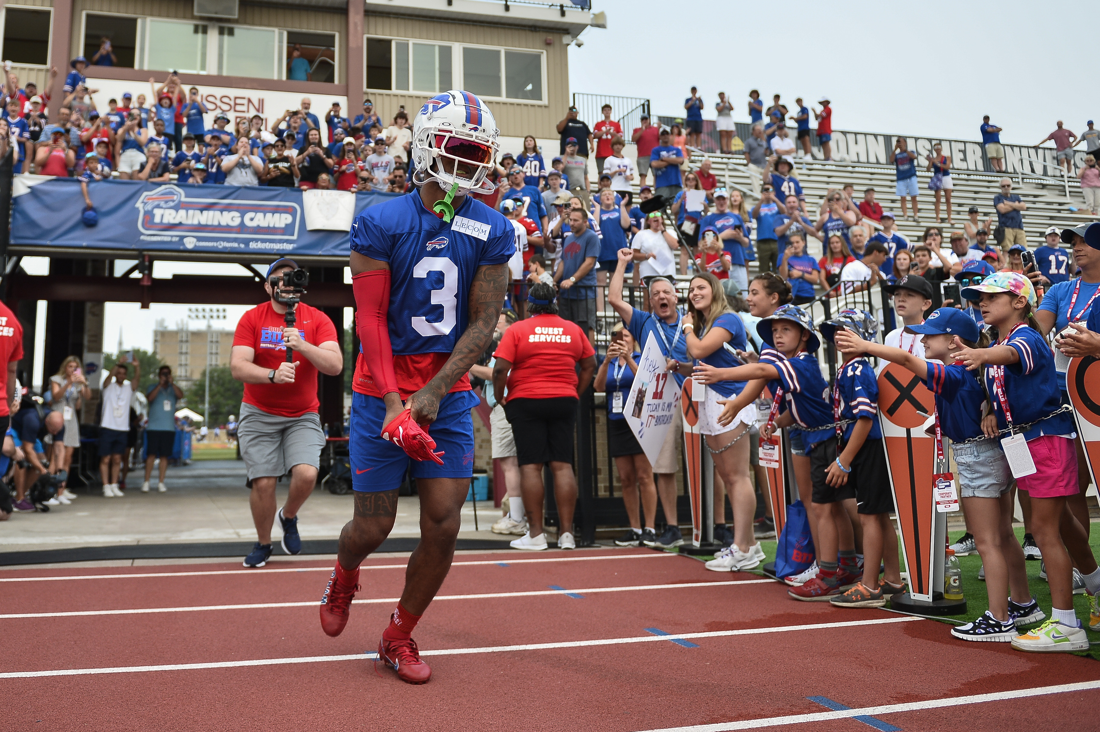 Bills safety Hamlin shines in Buffalo's 23-19 preseason win