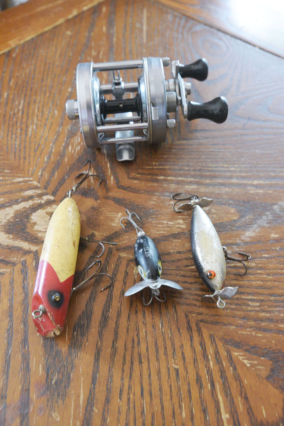 USED OLD FRED ABOGAST JITTERBUG WAR II 3 Arbogast Jitterbug Lure