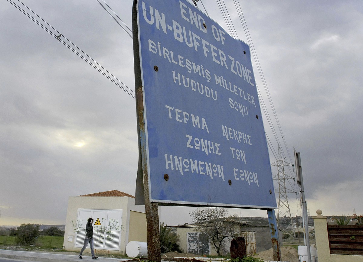 Mob attacks U.N. peacekeepers in Cyprus