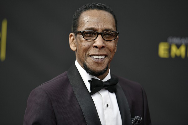 Emmy winner, TV dad Ron Cephas Jones dies - Vimarsana News