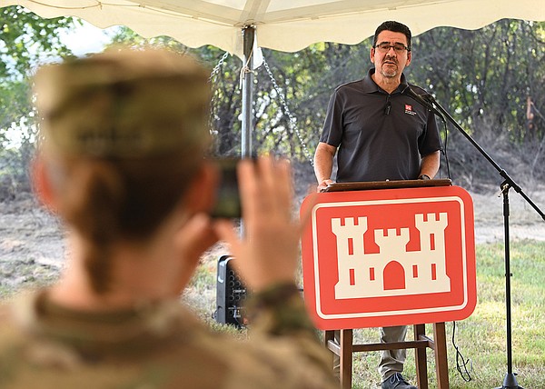 U.S. Army Corps of Engineers holds groundbreaking in Little Rock for Three Rivers project - Vimarsana News