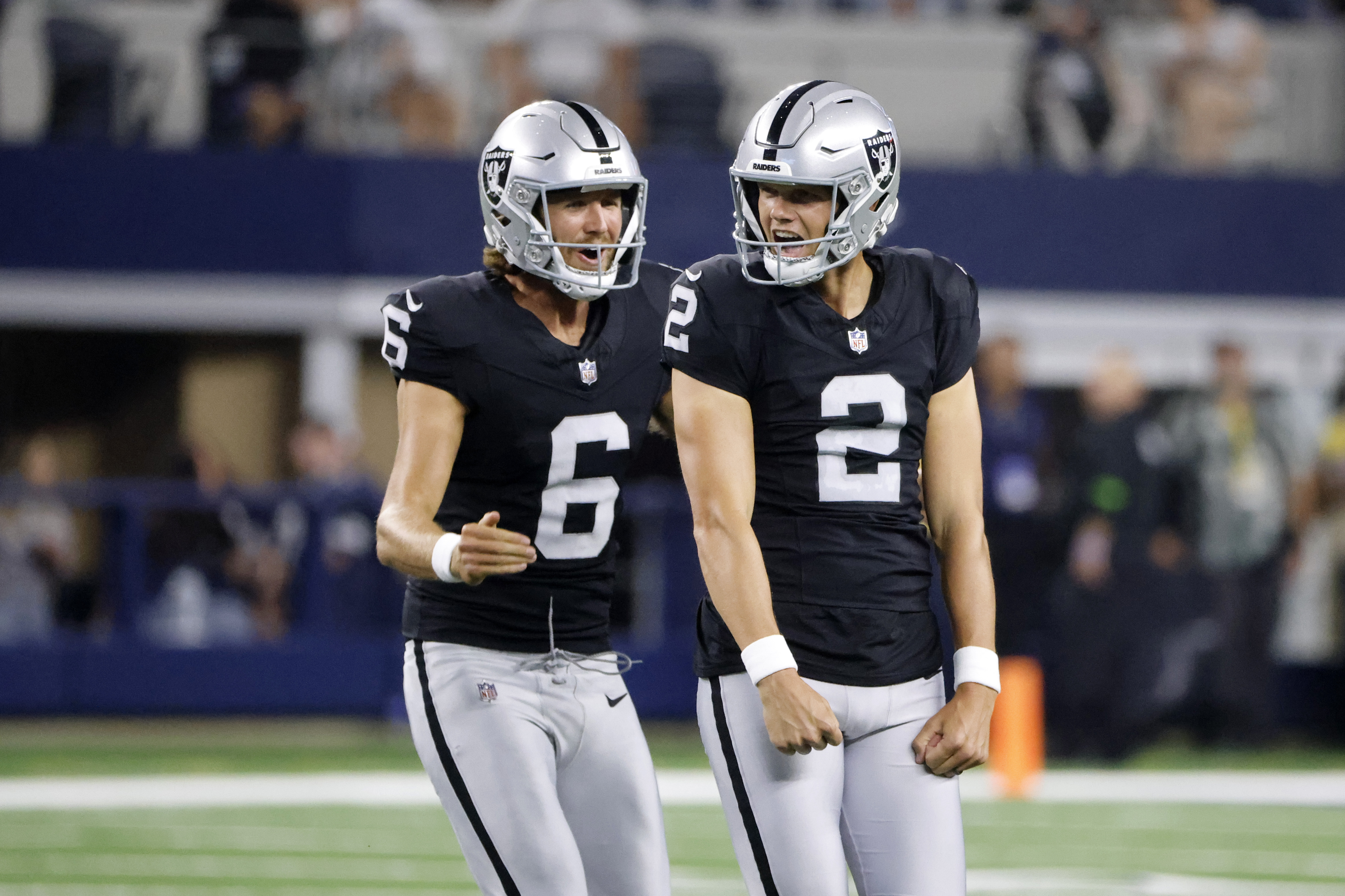 Las Vegas Raiders16-31 Dallas Cowboys, Grier two touchdowns