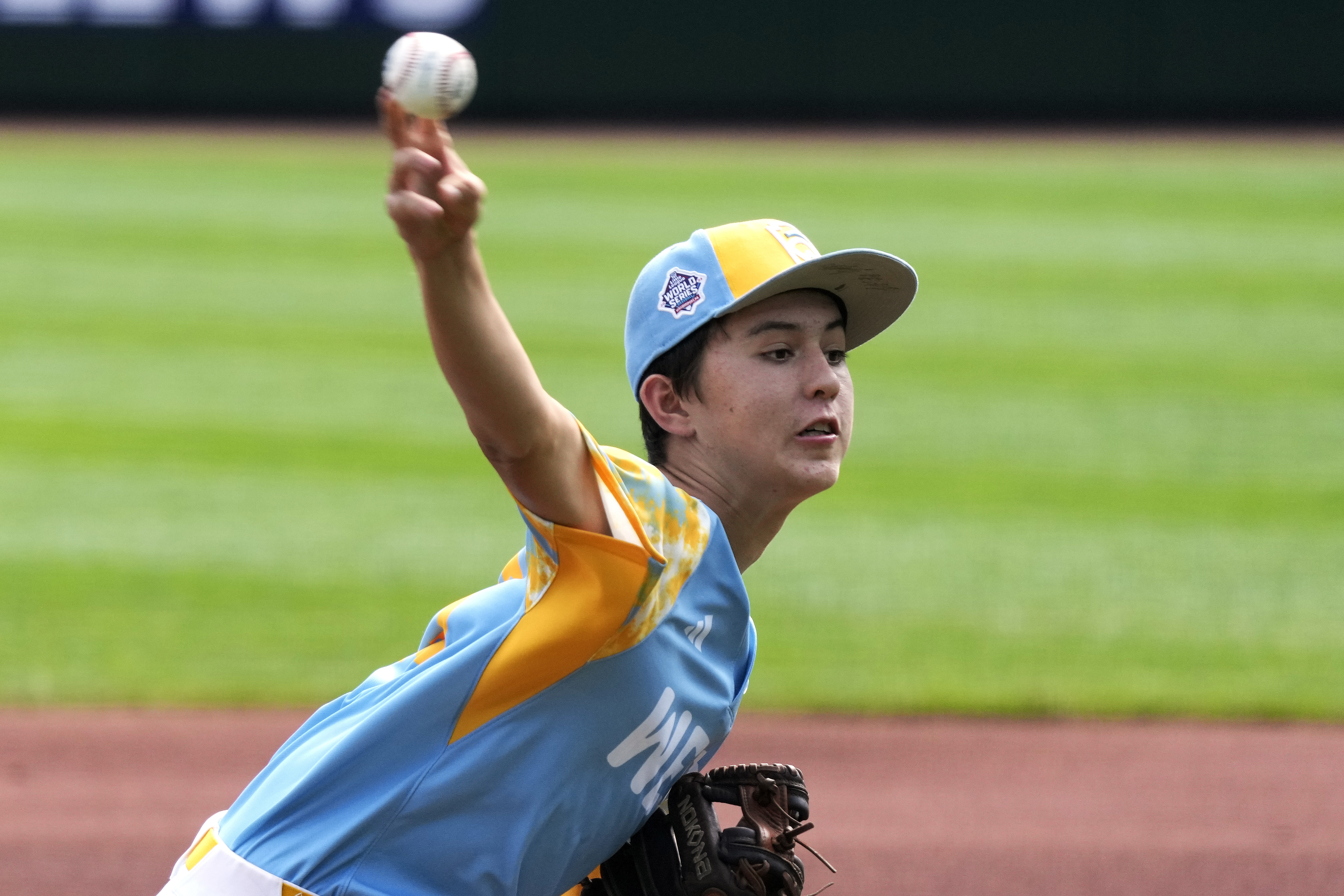 Pearland All-Stars beat California 8-4 to advance in Little League World  Series - ABC7 San Francisco