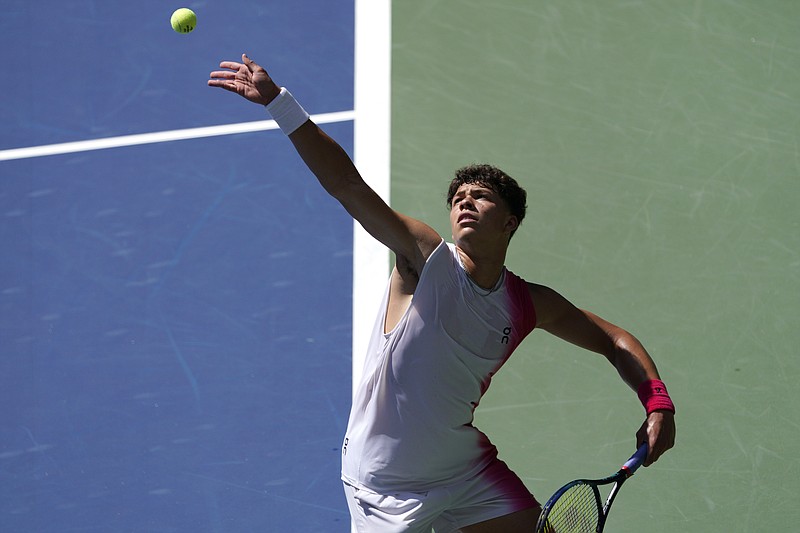 Coco Gauff, 19, and Ben Shelton, 20, reach their first U.S. Open