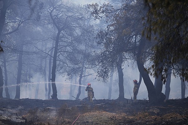 Massive wildfire in Greece abating - Vimarsana News
