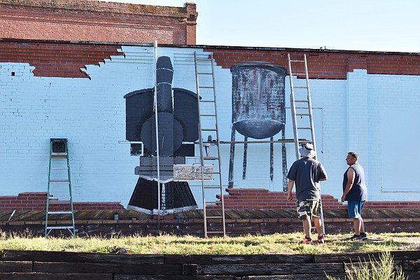 Railroad mural chugging along - Vimarsana News