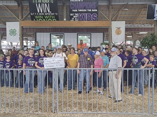 Farm Bureau of Callaway County donates to Callaway Youth Expo Farm Bureau of Callaway County donates to Callaway Youth Expo
