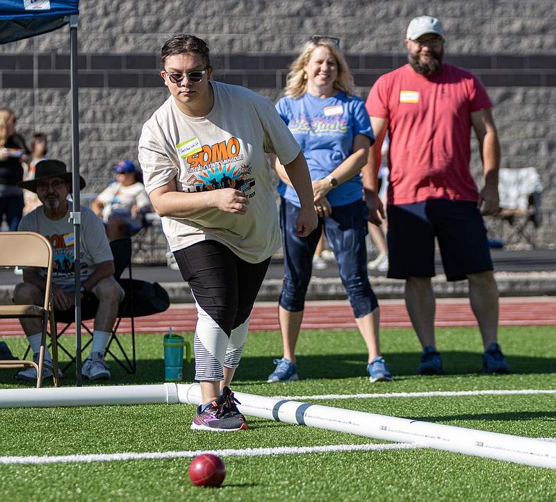SOMO athletes join unified teams for bocce Jefferson City News Tribune