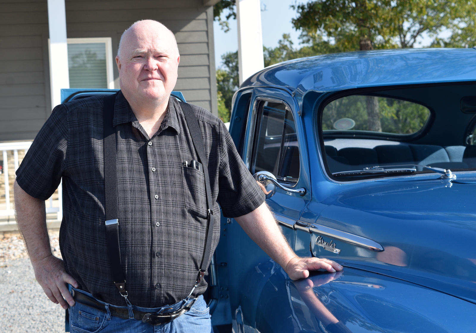 WATCH Hot Springs Wheels ’48 Windsor draws attention with blue paint