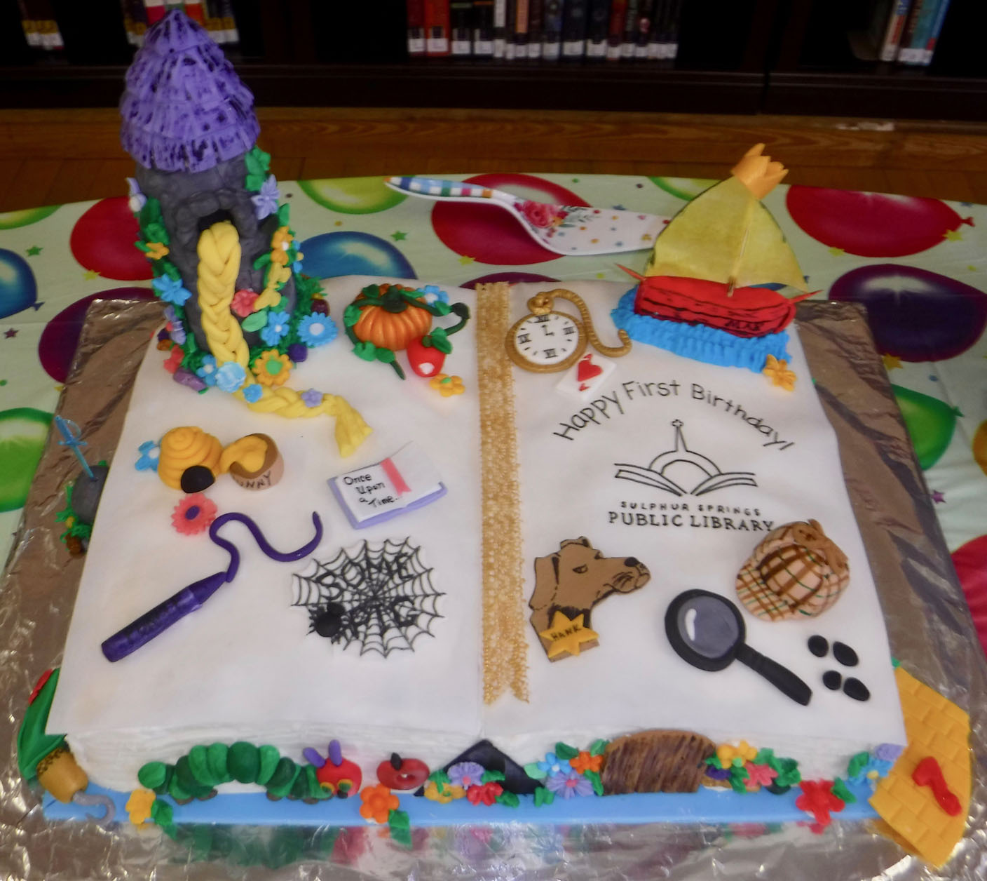 Library Cake | Themed cakes, Book cakes, Amazing cakes