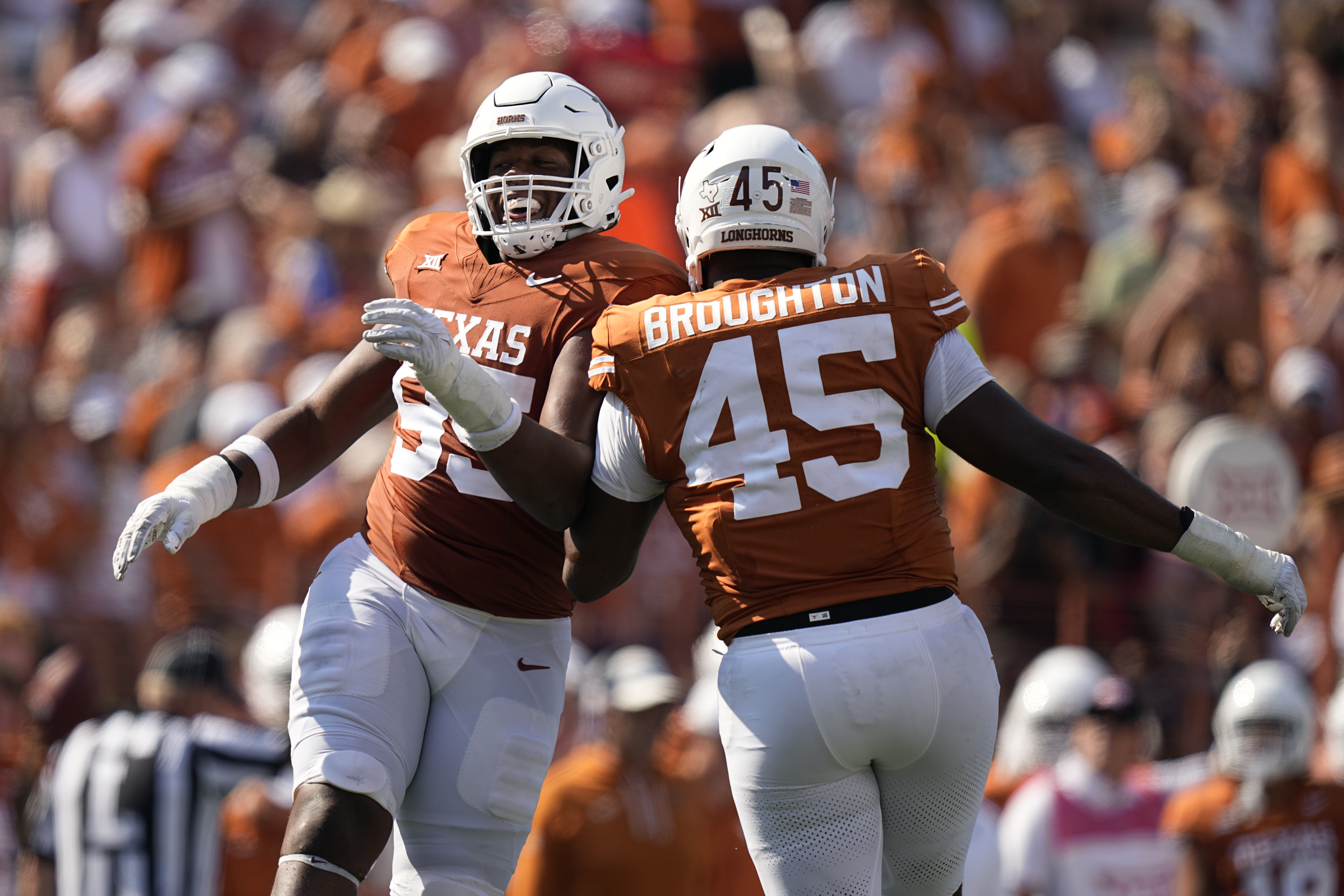 Longhorns' defense emerging as a dominant group - Vimarsana News