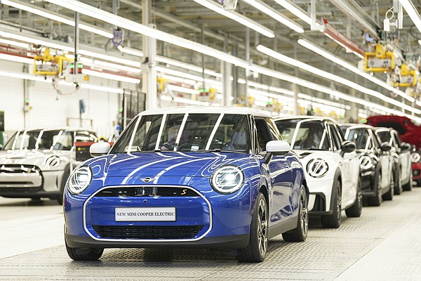 BMW to transform Mini plant in England for EVs - Vimarsana News