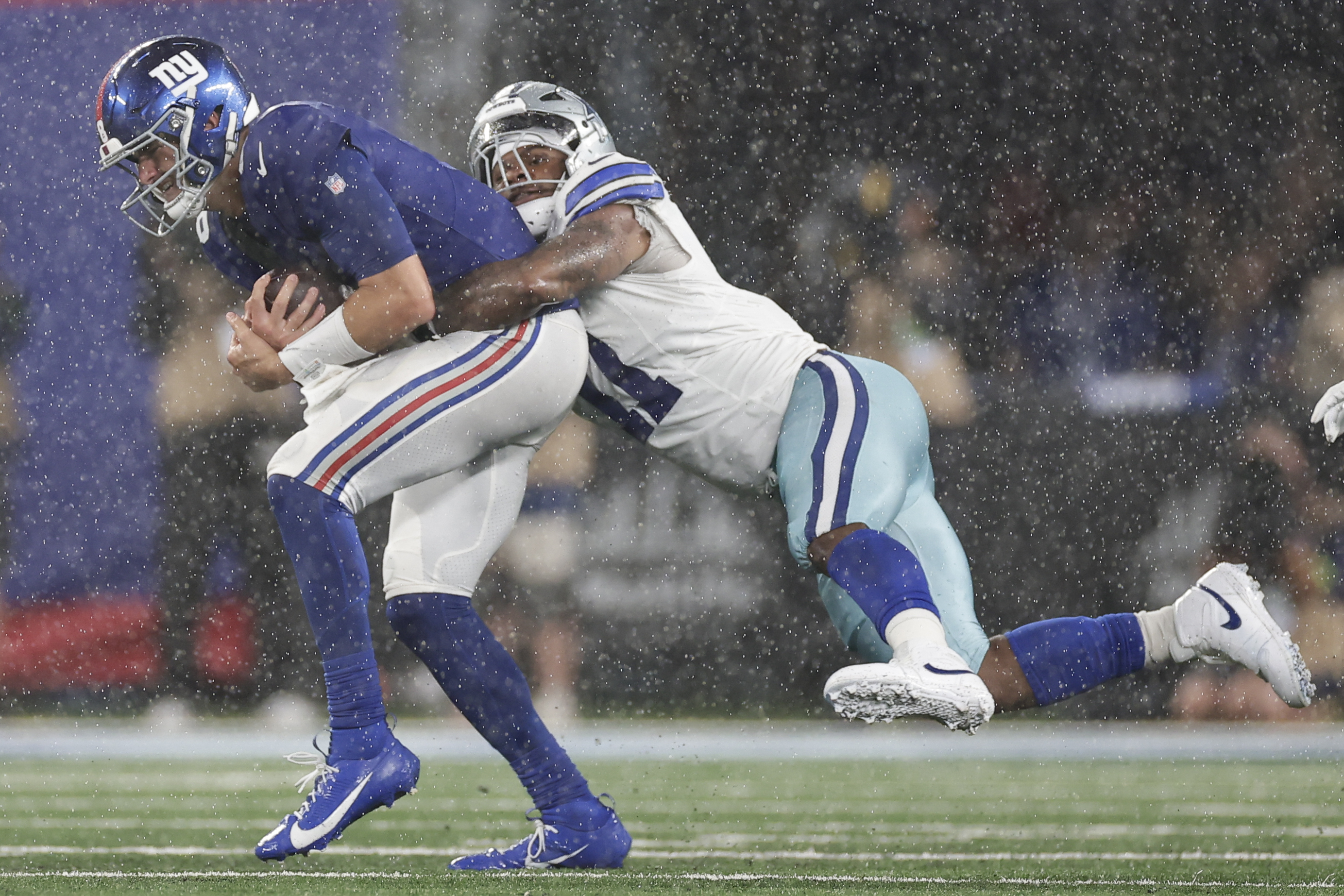 Cowboys News: Dallas Goes Viral With Brand New Helmets