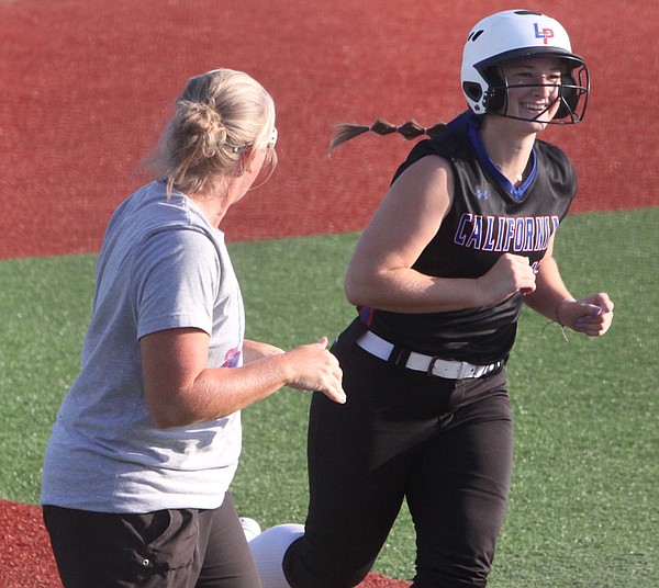 Clay hits home run in California win over South Callaway - Vimarsana News