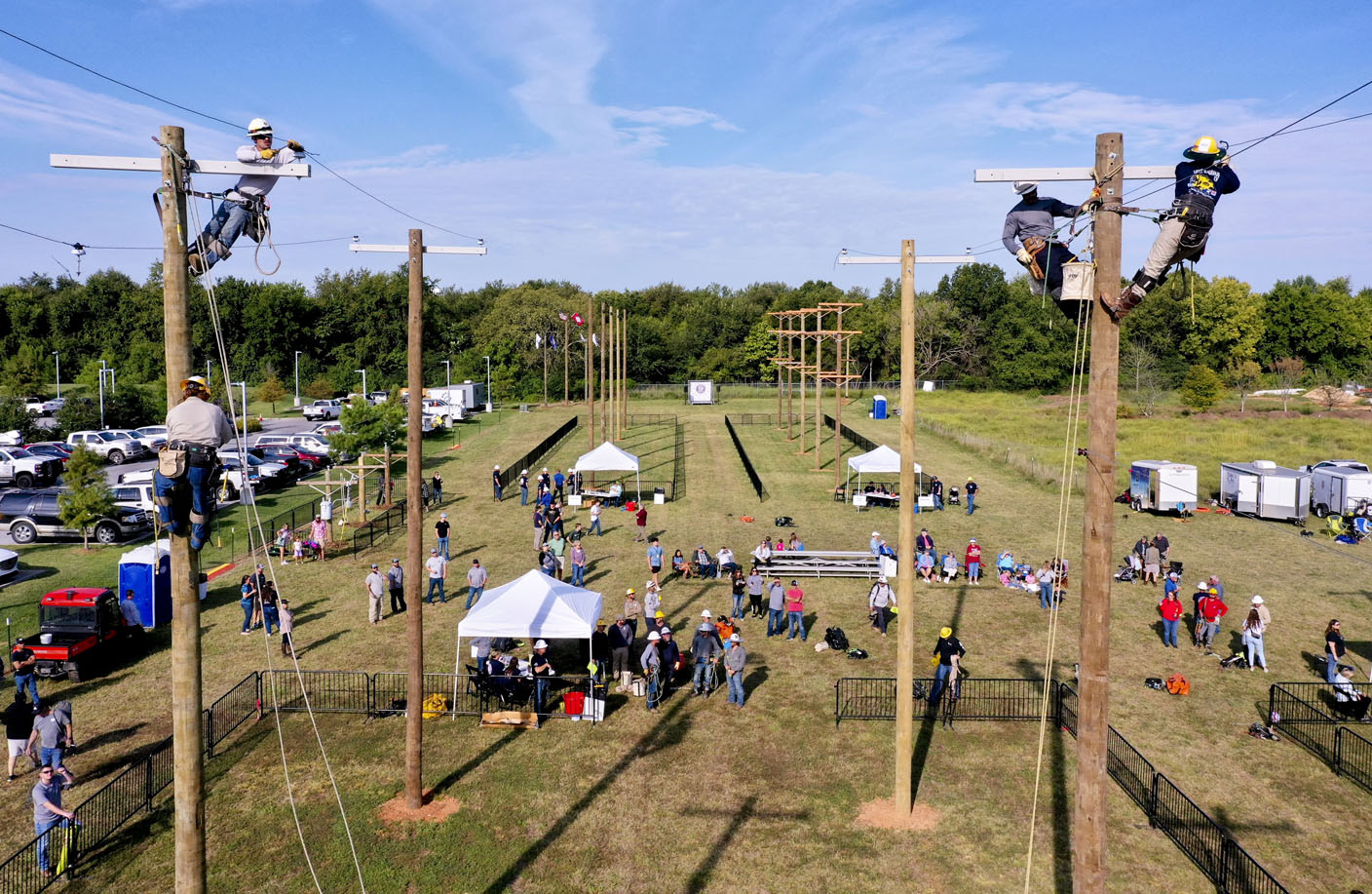 A climb to the top: Lineworkers compete at rodeo in Bentonville - Vimarsana News
