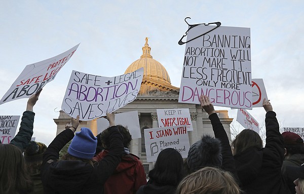 Abortions to resume at Wisconsin clinics - Vimarsana News
