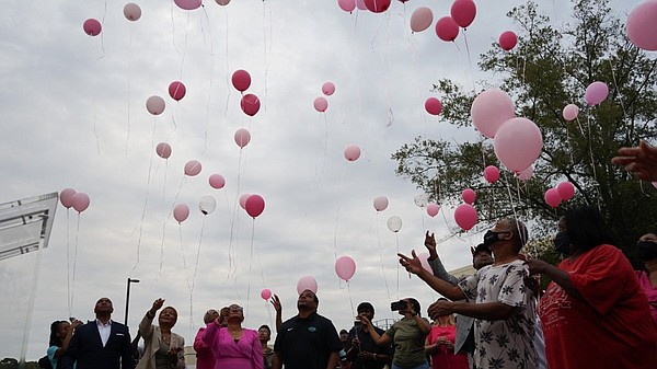Balloon release honors Wilkins - Vimarsana News