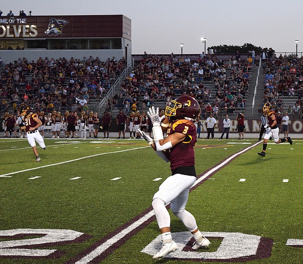 Mountain Pine hosts competitive minor league football team