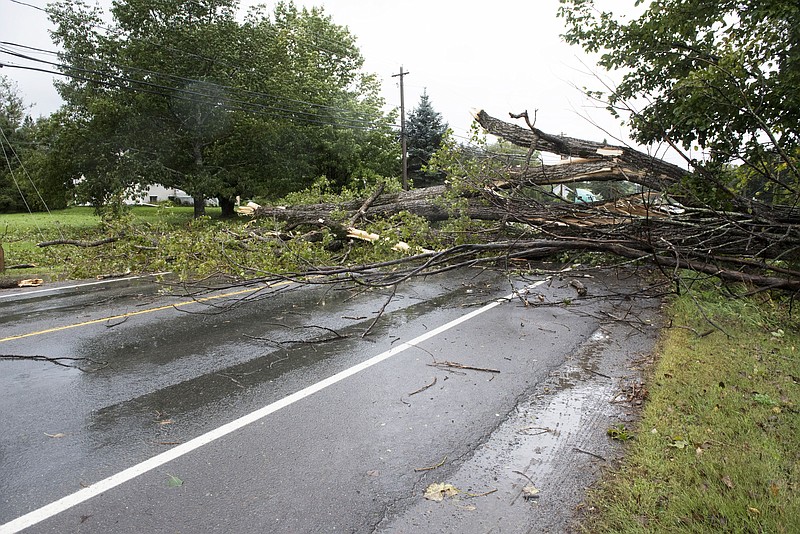 Atlantic storm makes landfall in Nova Scotia, Canada with winds of 70 ...
