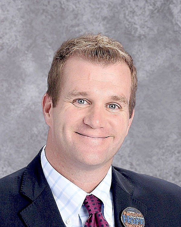 Farmington board backs new junior high school over third elementary school