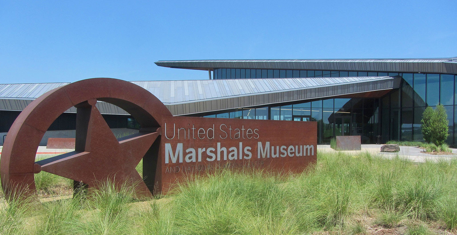 U.S. Marshals Museum Foundation announces $250,000 grant commitment from Attorney General Tim Griffin - Vimarsana News