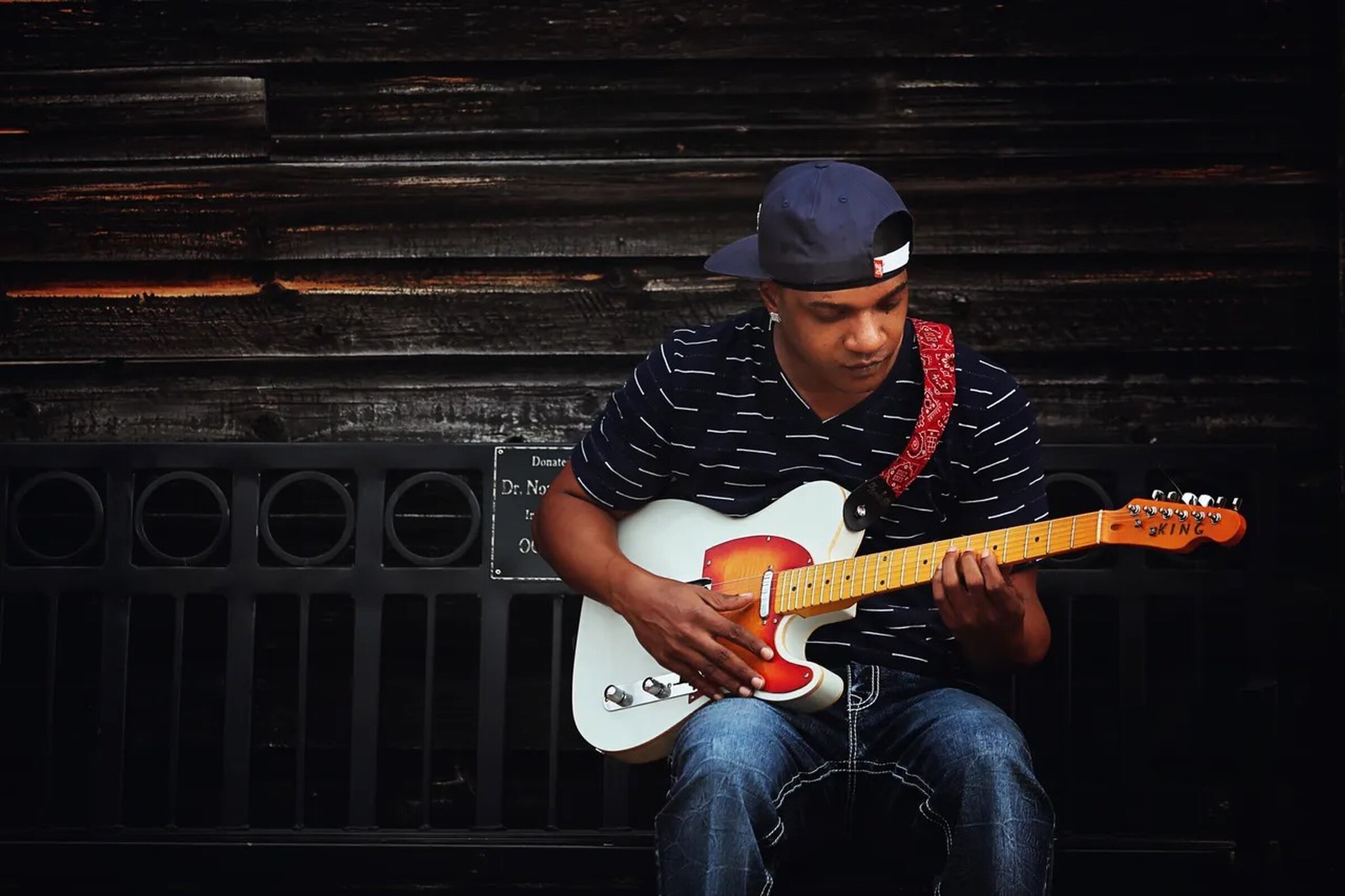 Saturday night concert features guitarist Burnside