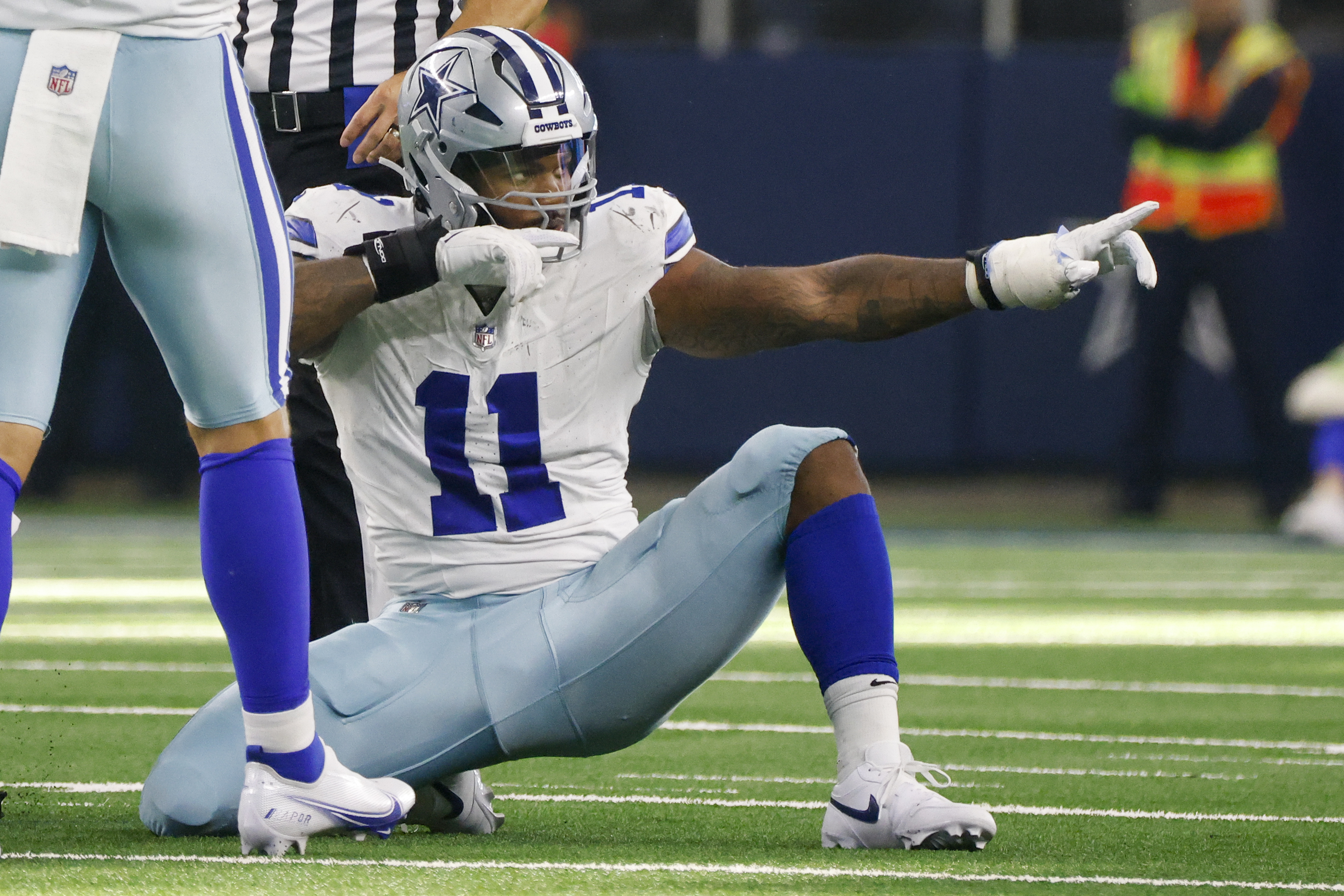 Dallas Cowboys are 3-point favorites over the New York Giants in