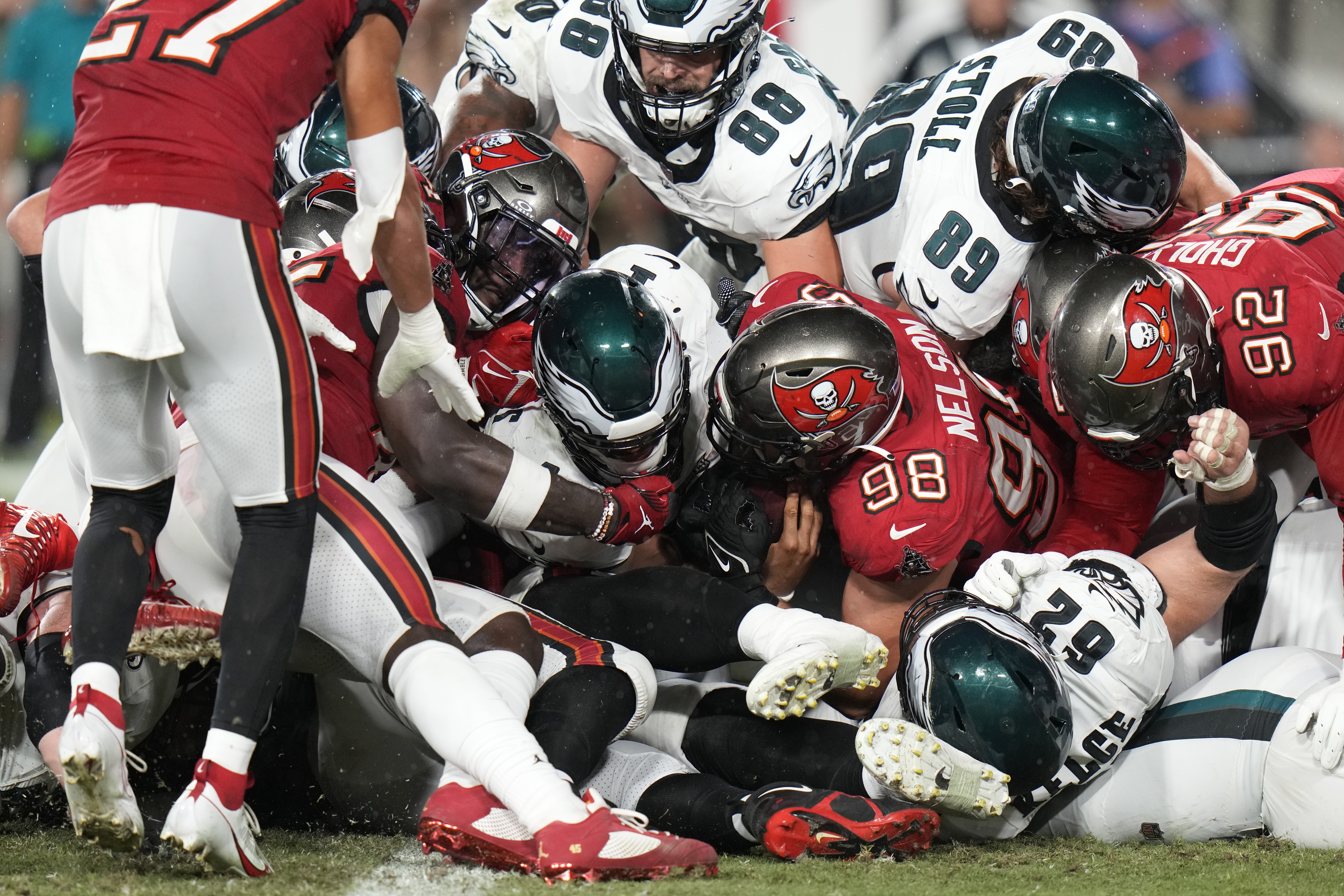 Jalen Hurts throws for TD, runs for another as Eagles thump Buccaneers 25-11  to remain unbeaten