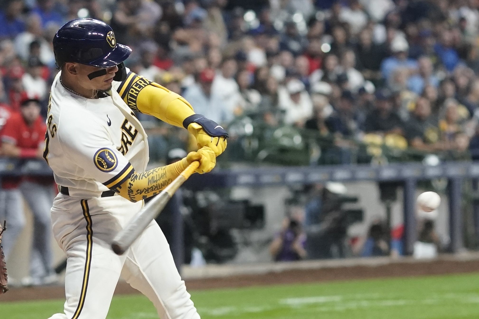 Brewers clinch 2023 NL Central title