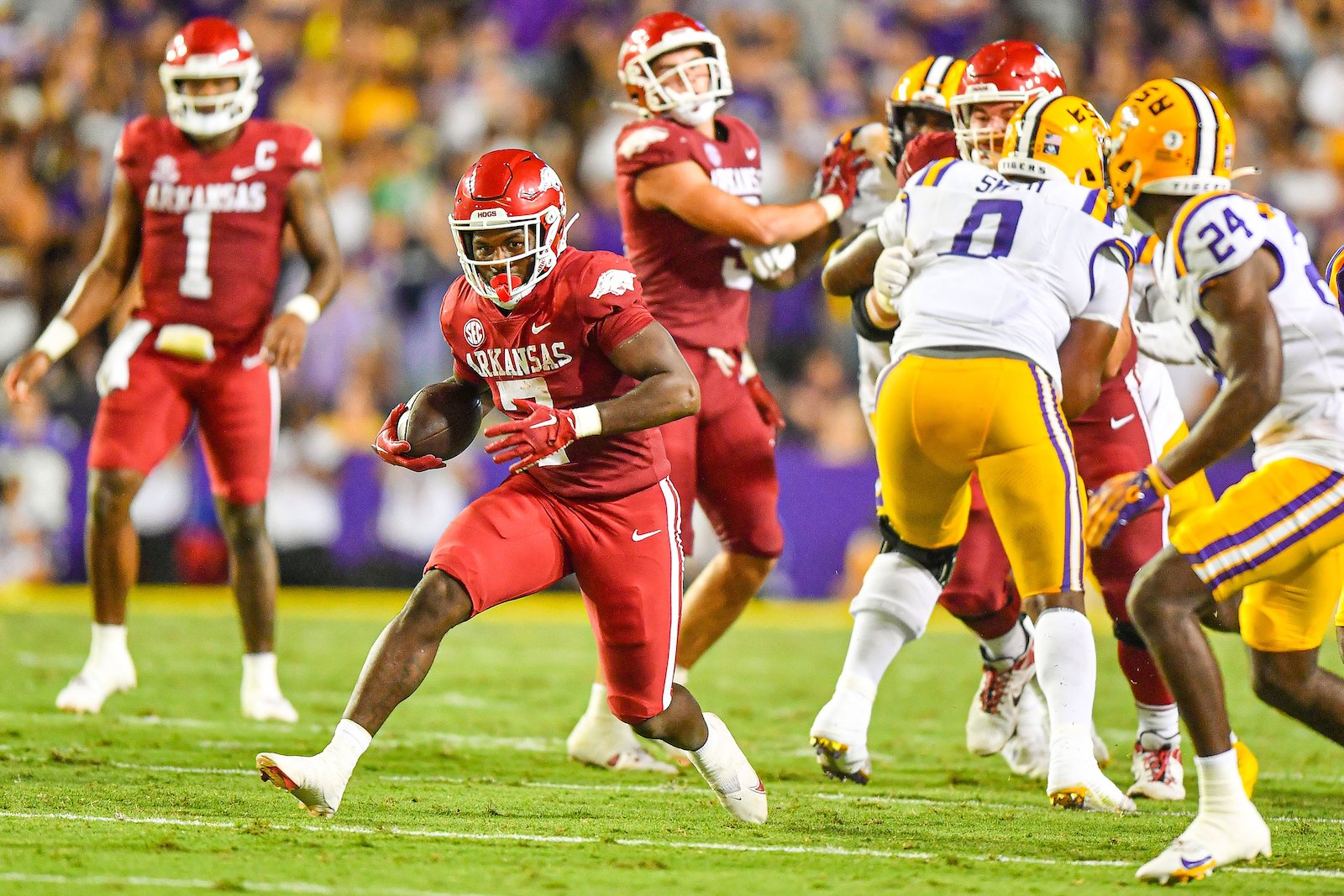 Arkansas offense still putting pieces together - Vimarsana News
