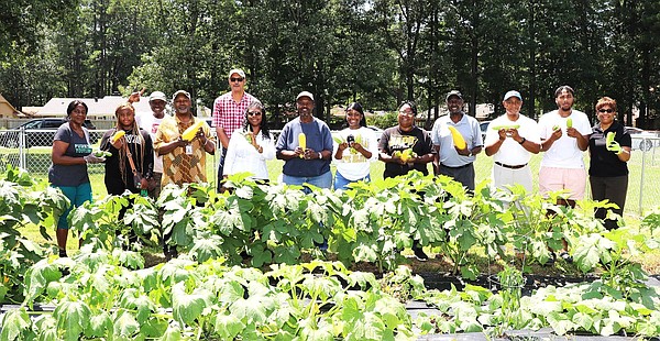 Garden project teaches families - Vimarsana News