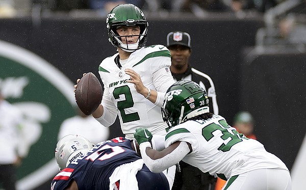 Jets' QB looks to block out criticism - Vimarsana News