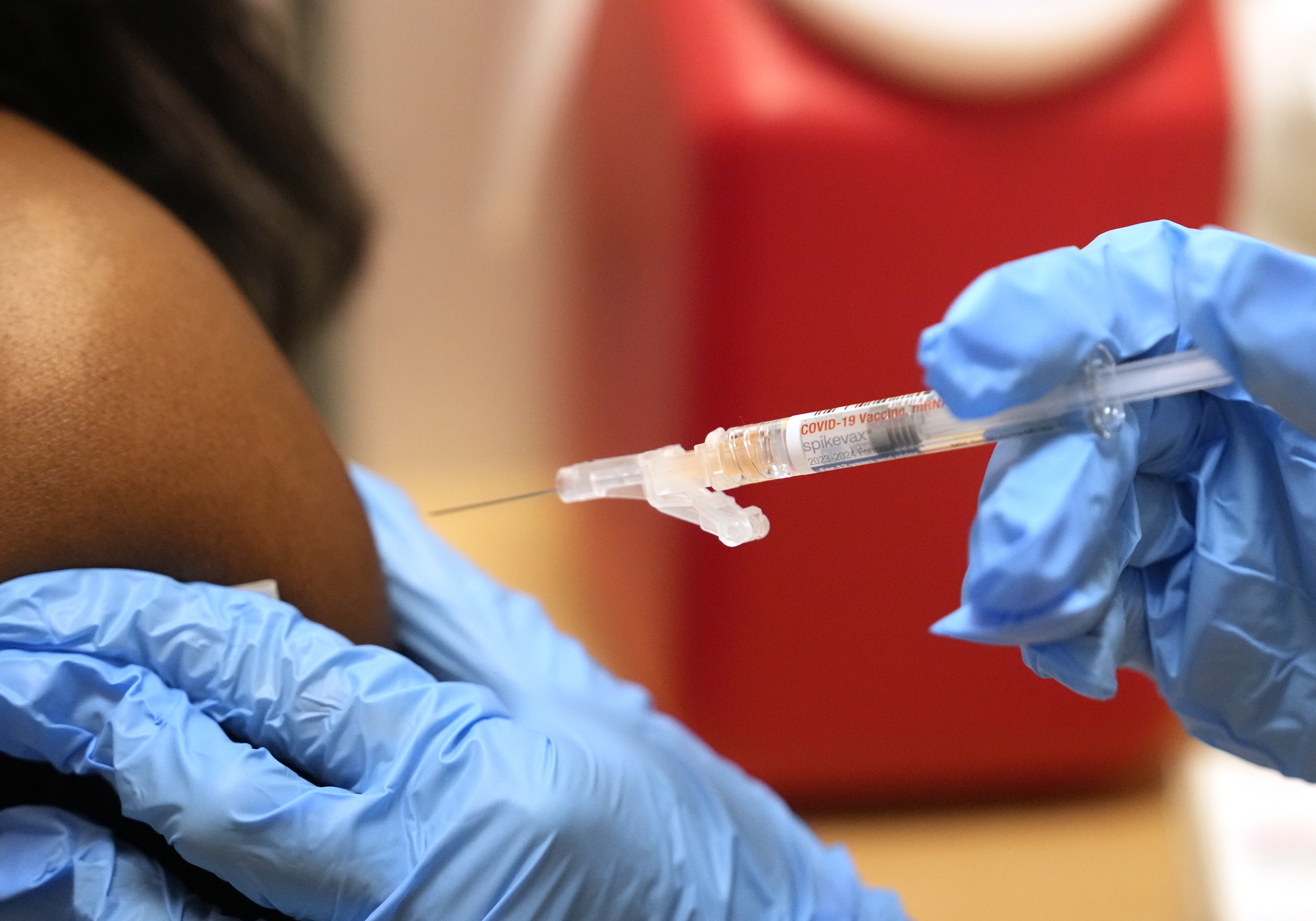 EXPLAINER | What to know as fall vaccinations against COVID, flu and RSV get under way - Vimarsana News