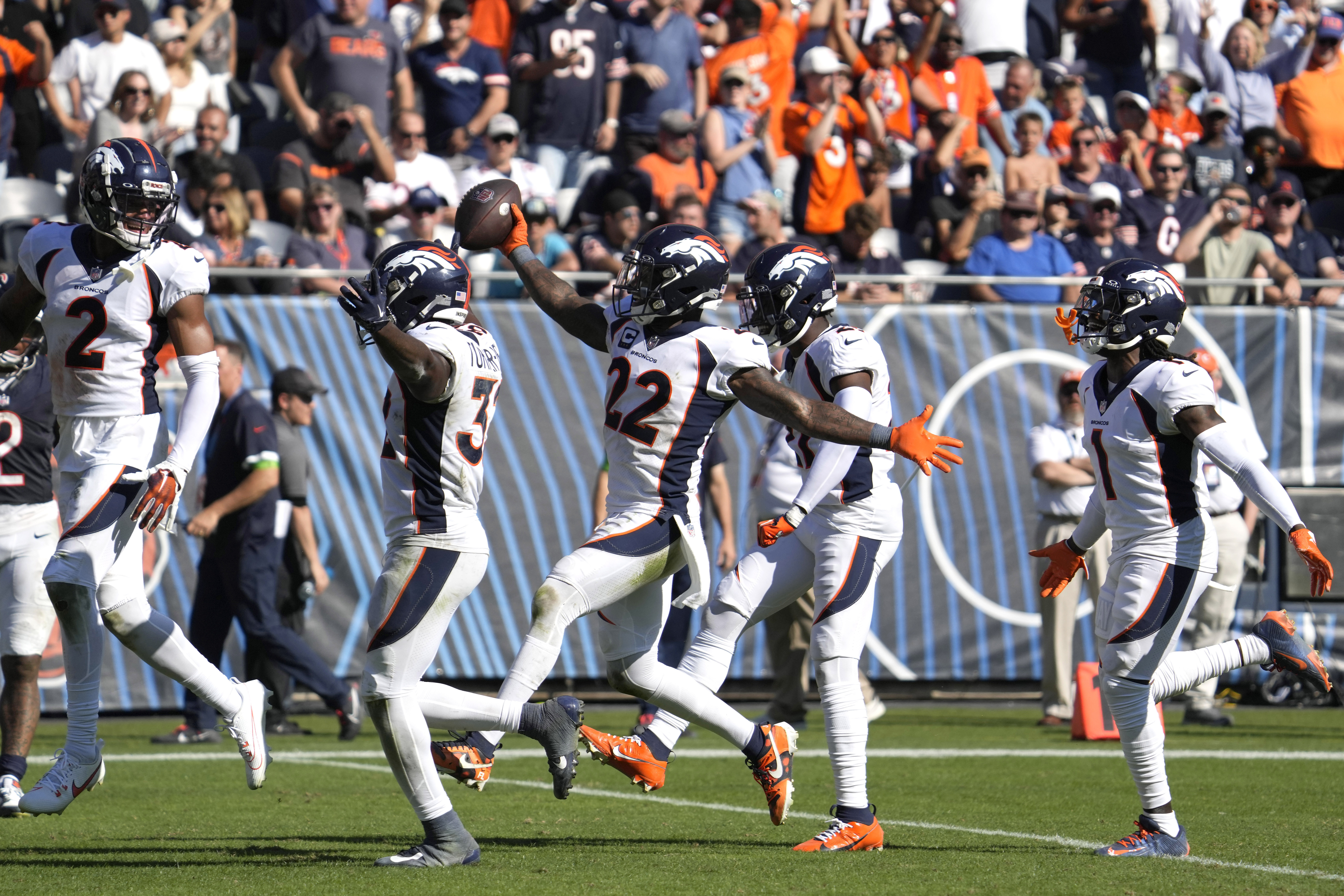 Russell Wilson inspires Denver Broncos to late comeback win over