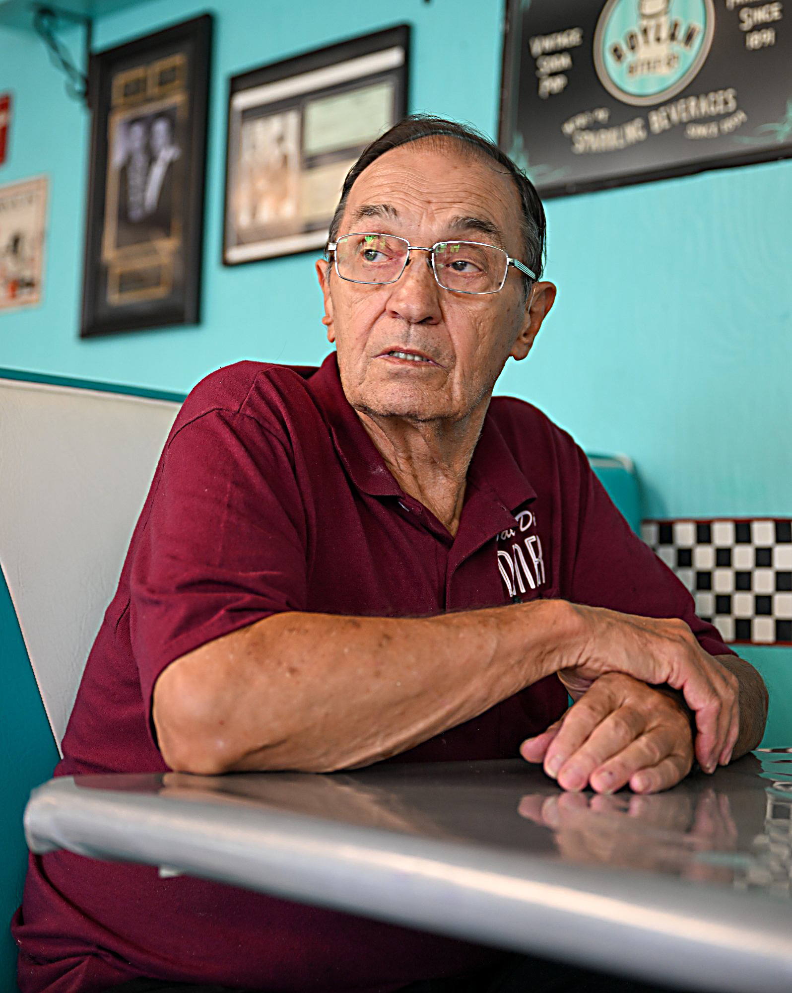 Owner of Mulberry diner founded in 1952 opens up about retirement ahead of planned sale - Vimarsana News