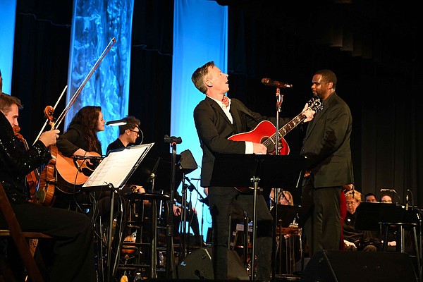 Rick Brantley brings the country vide to Fort Smith Symphony Oct. 14 - Vimarsana News