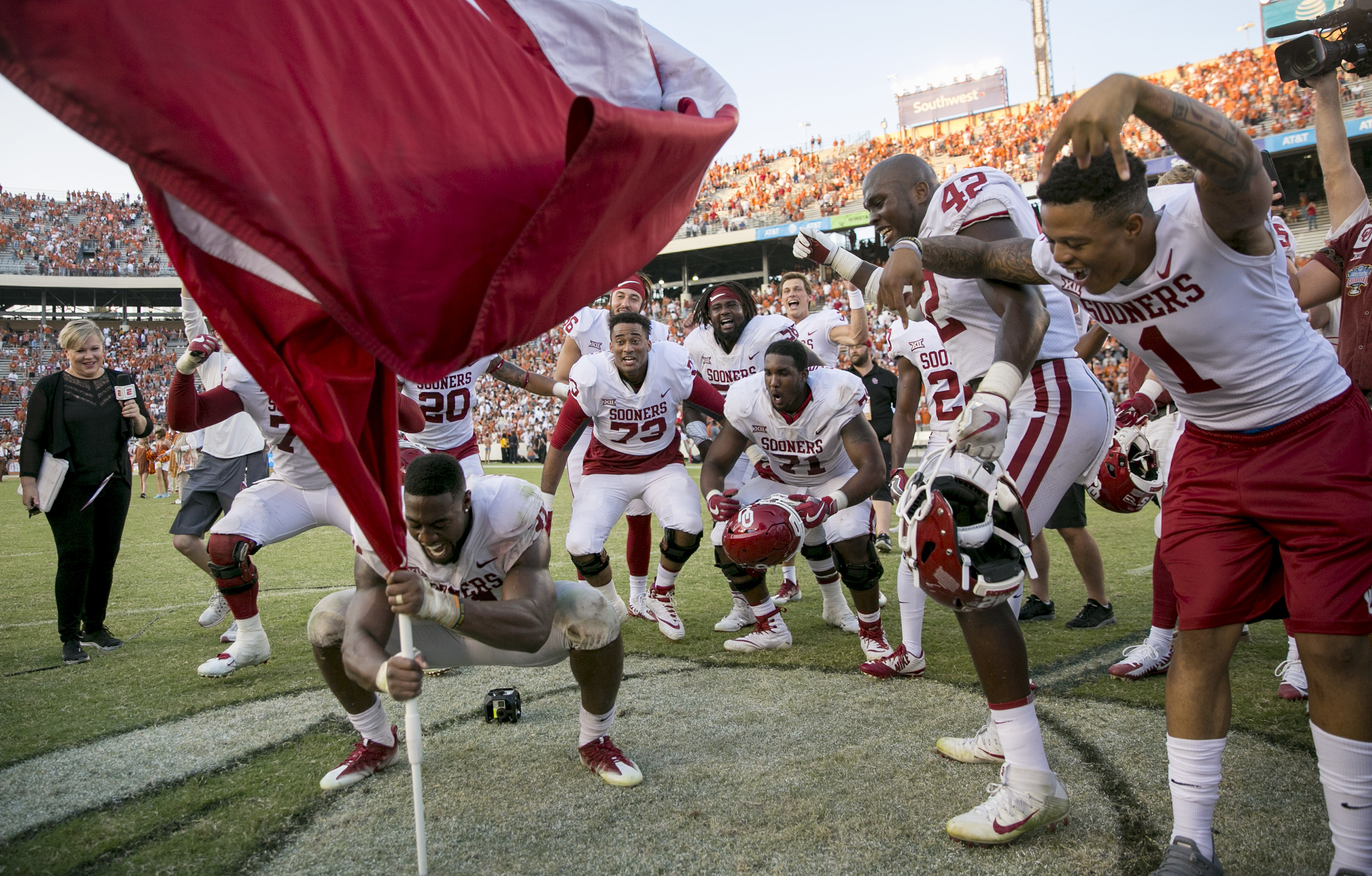 Red River Rivals Meet in Austin - University of Oklahoma