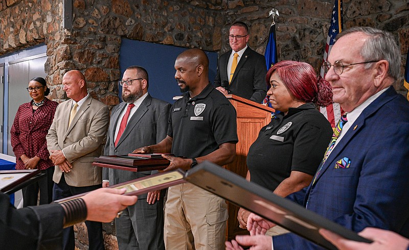 Missouri Corrections Staff Awarded For Bravery, Sacrifice | Jefferson ...