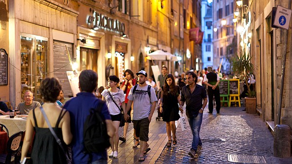 RICK STEVES' EUROPE: Rome's living culture is its most enjoyable sight - Vimarsana News