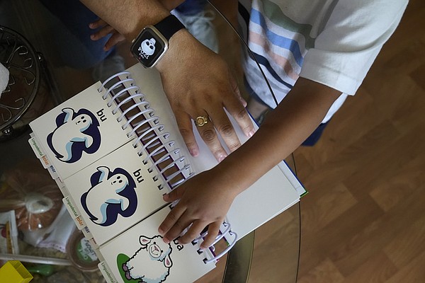 Therapy of babies toddlers delayed