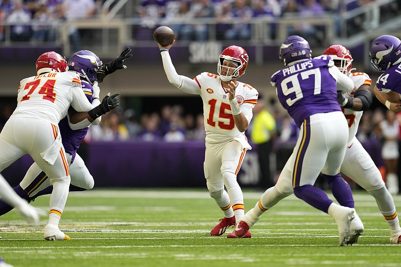 NFL's Pro Bowl will include Mahomes, Kelce and 5 other Chiefs players -  Kansas City Business Journal