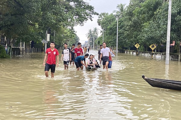Myanmar floods force 14,000 from homes - Vimarsana News