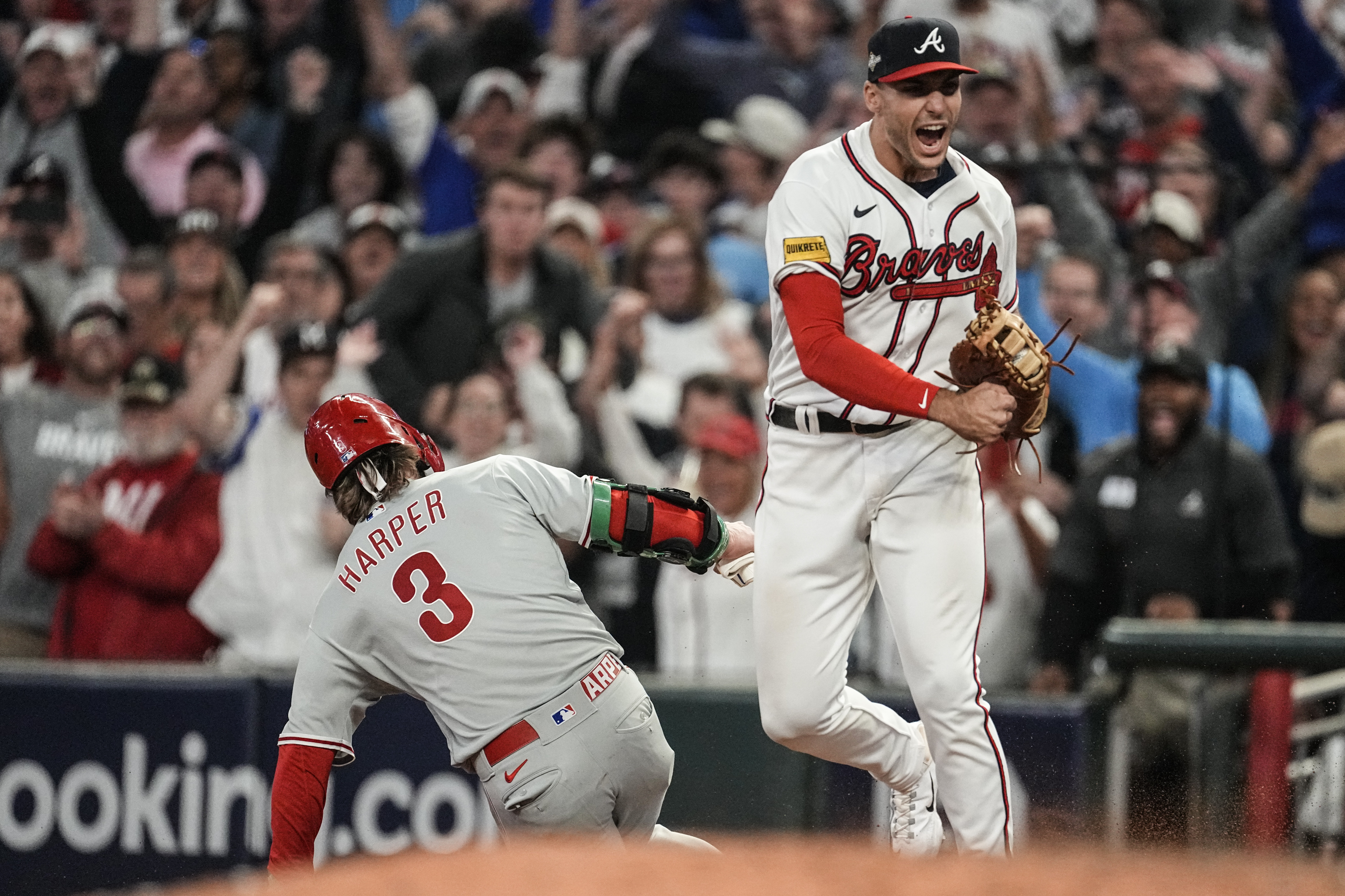 Braves rally for 5-4 win over Phillies on d'Arnaud, Riley homers and  game-ending double play